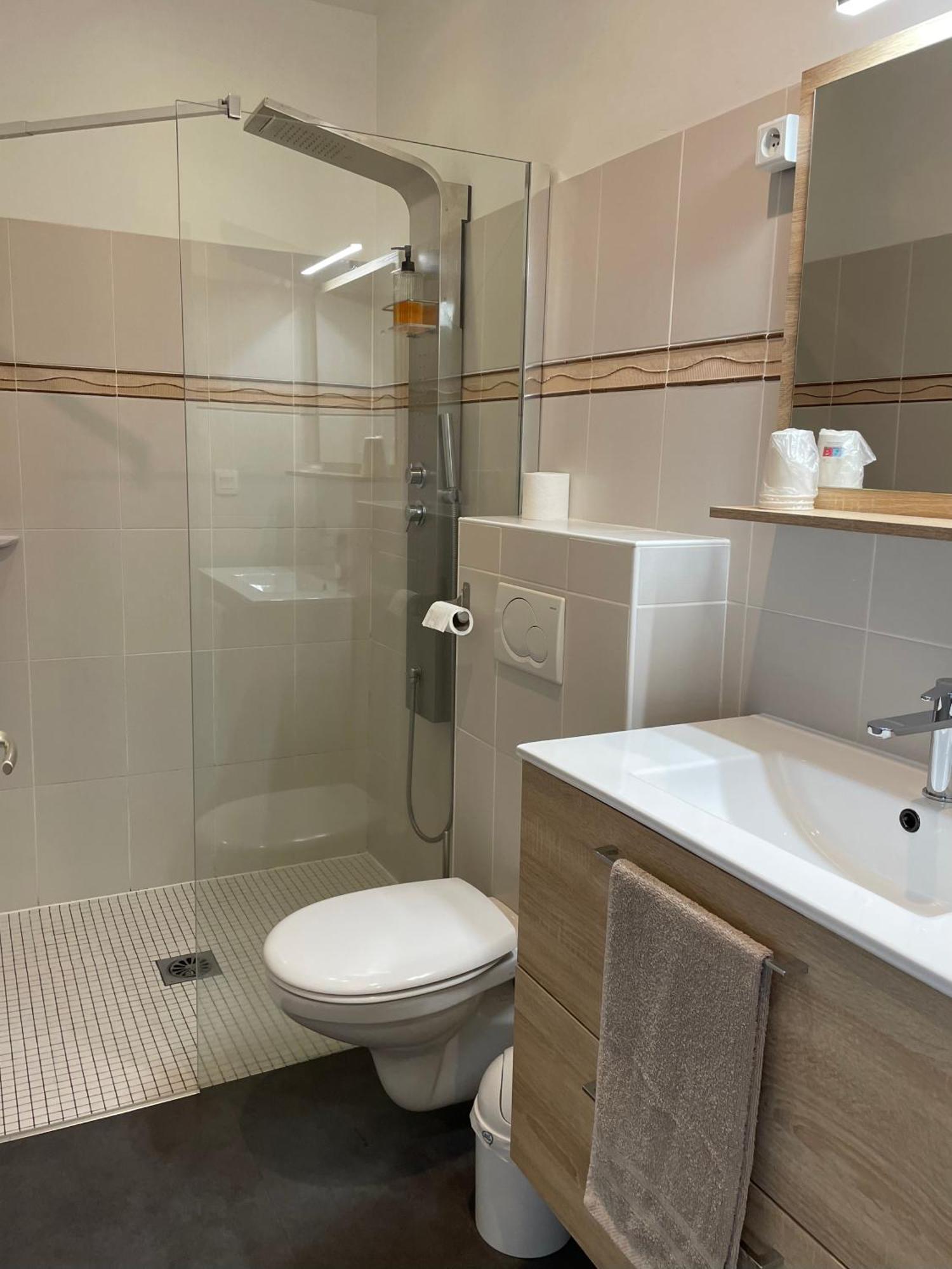 Chambres Zazpiak Saint-Jean-Pied-de-Port Εξωτερικό φωτογραφία